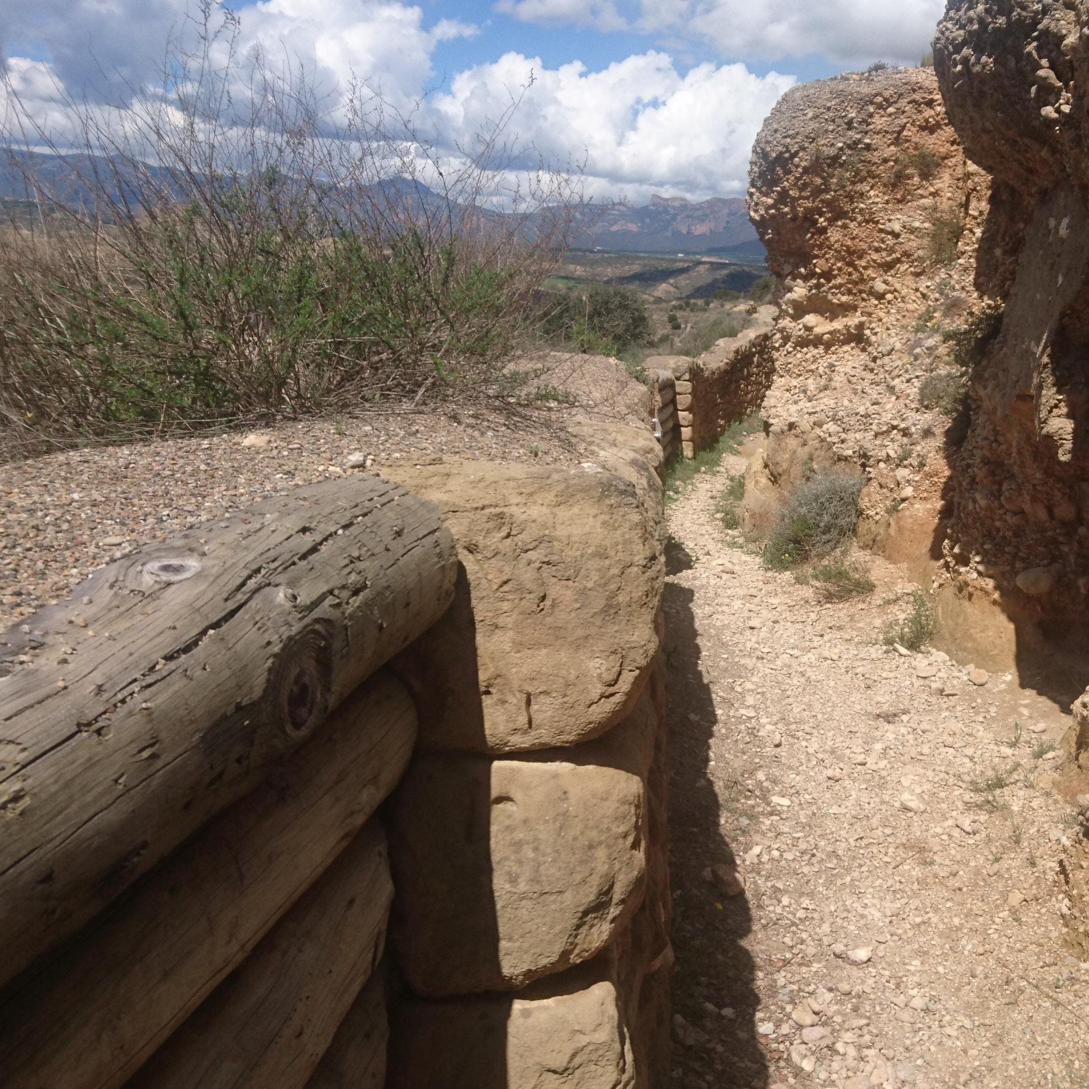 Ruta de las trincheras en Tierz